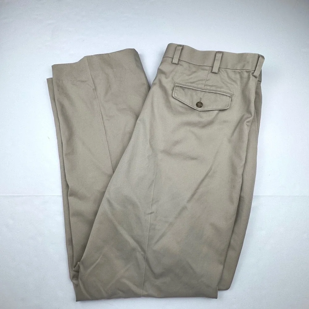 L.L. Bean Pleated Chinos 38 Cotton Khaki Classic Comfort Waist Casual Work Pants